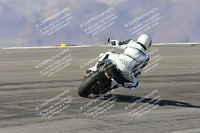 media/Feb-04-2024-SoCal Trackdays (Sun) [[91d6515b1d]]/4-Bowl Backside (11am)/